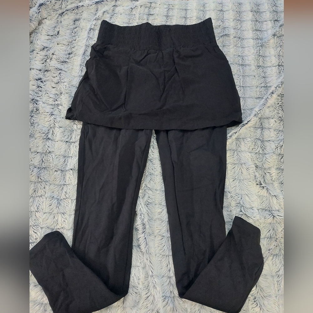 G4free skirted leggings for tennis size small‎ black